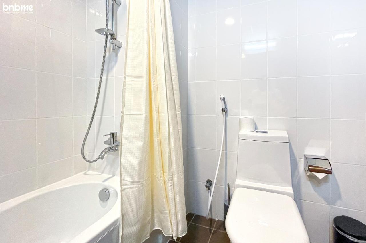Bnbmehomes - Spacious Studio In Downtown Near Burj Khalifa - 1703 Dubai Eksteriør bilde