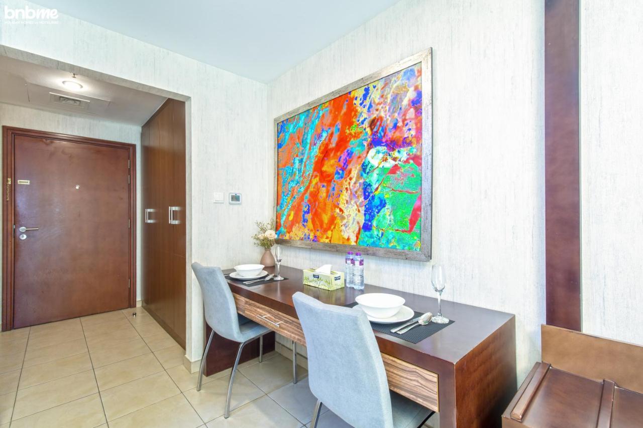 Bnbmehomes - Spacious Studio In Downtown Near Burj Khalifa - 1703 Dubai Eksteriør bilde
